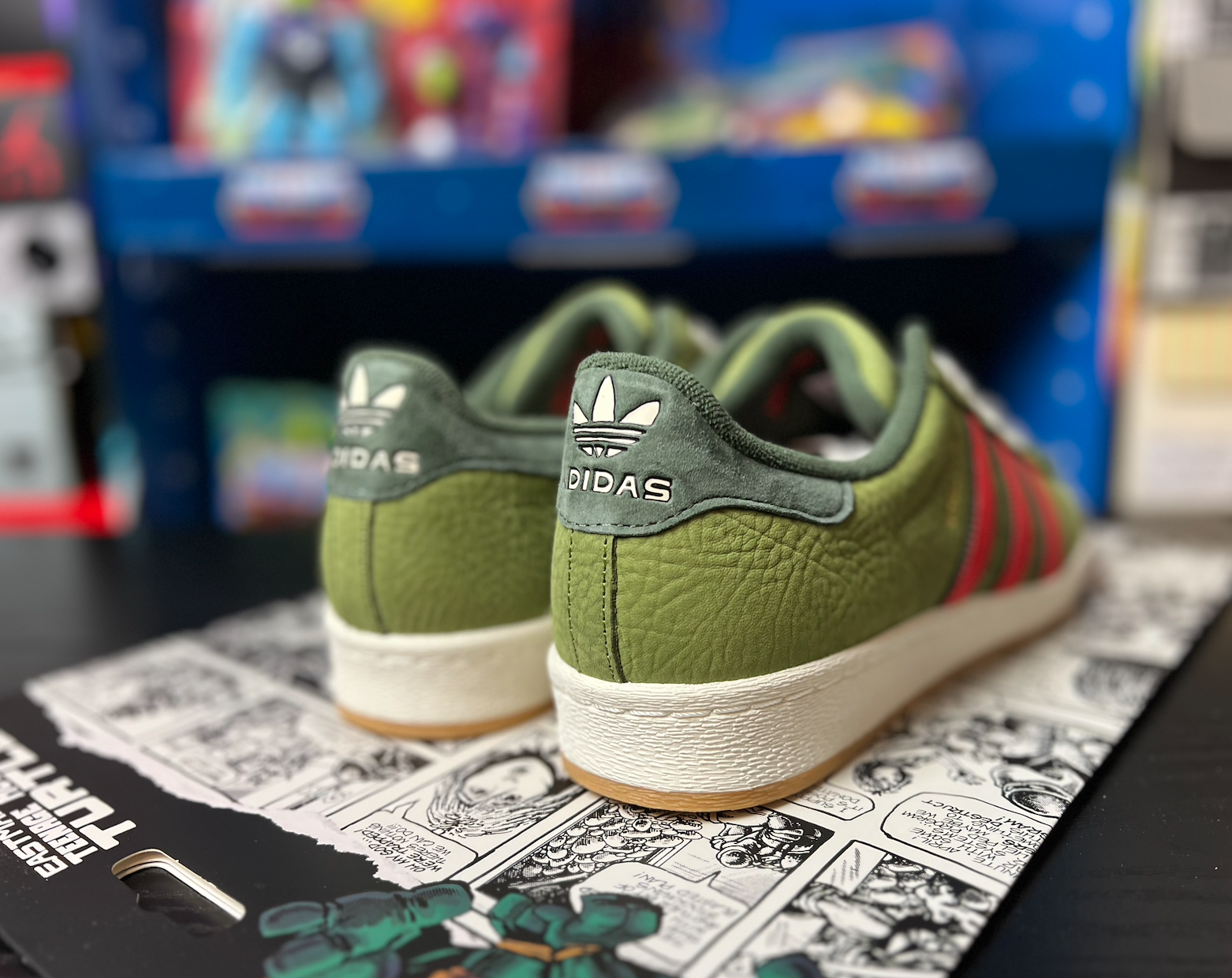 ADIDAS SUPERSTAR SHELLTOE TEENAGE MUTANT NINJA TURTLES